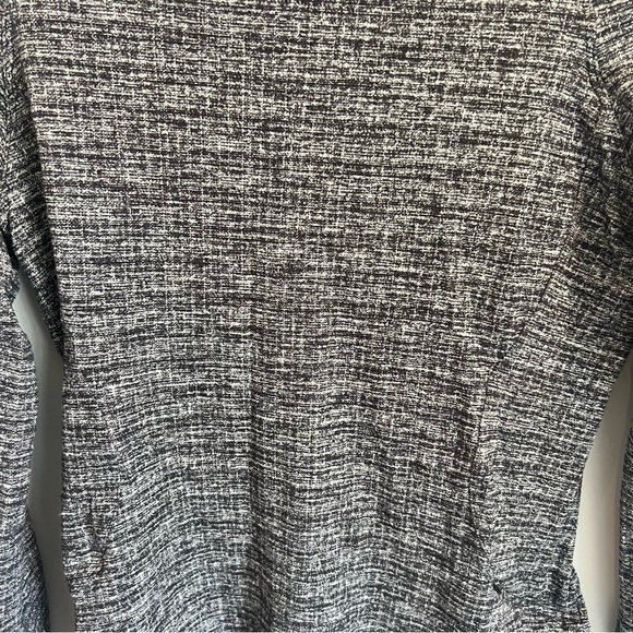 Lululemon Extra Mile Long Sleeve Running Luon Ringspun Denim Black White | 6 - Picture 7 of 11